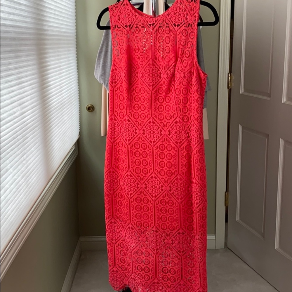 Marciano lace dress lined